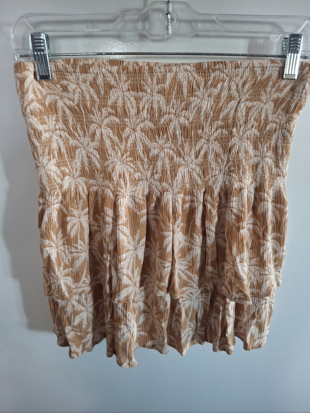 Rip Curl Beige and White Palm-Print Smocked Mini Skirt